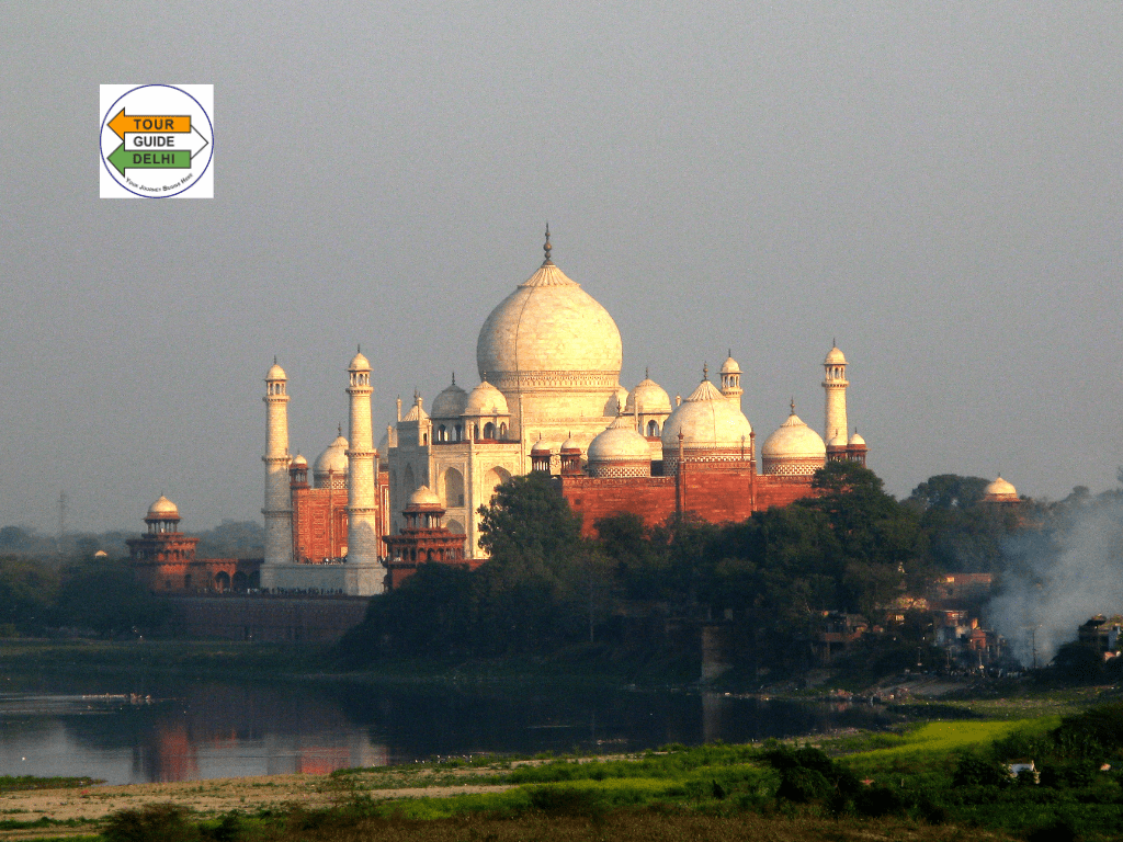 Taj Mahal Tour by Gatimaan Express Train