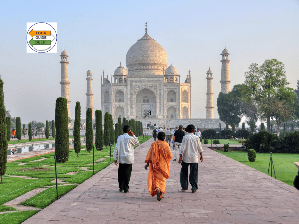 Taj Mahal Tour by Gatimaan Express Train